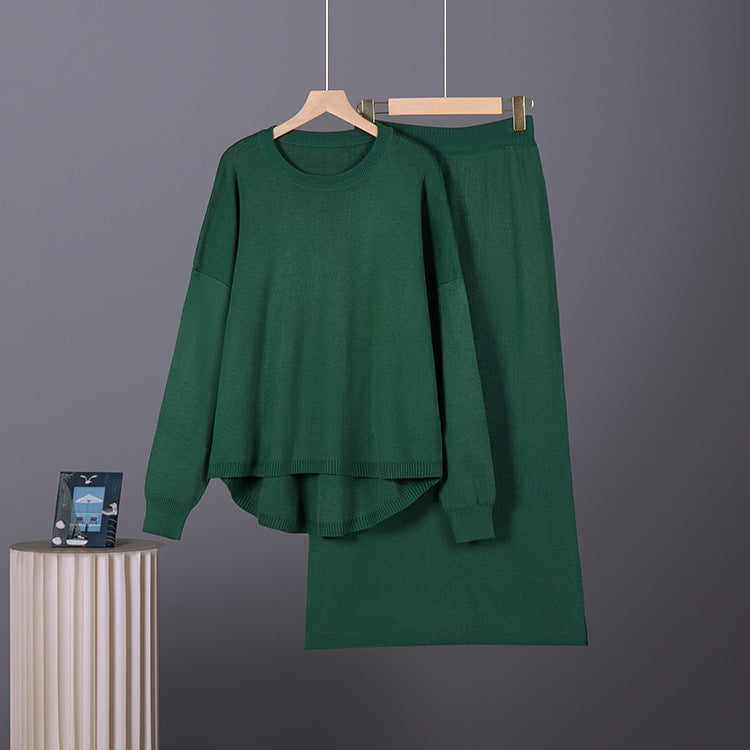 Round neck loose pullover sweater for women