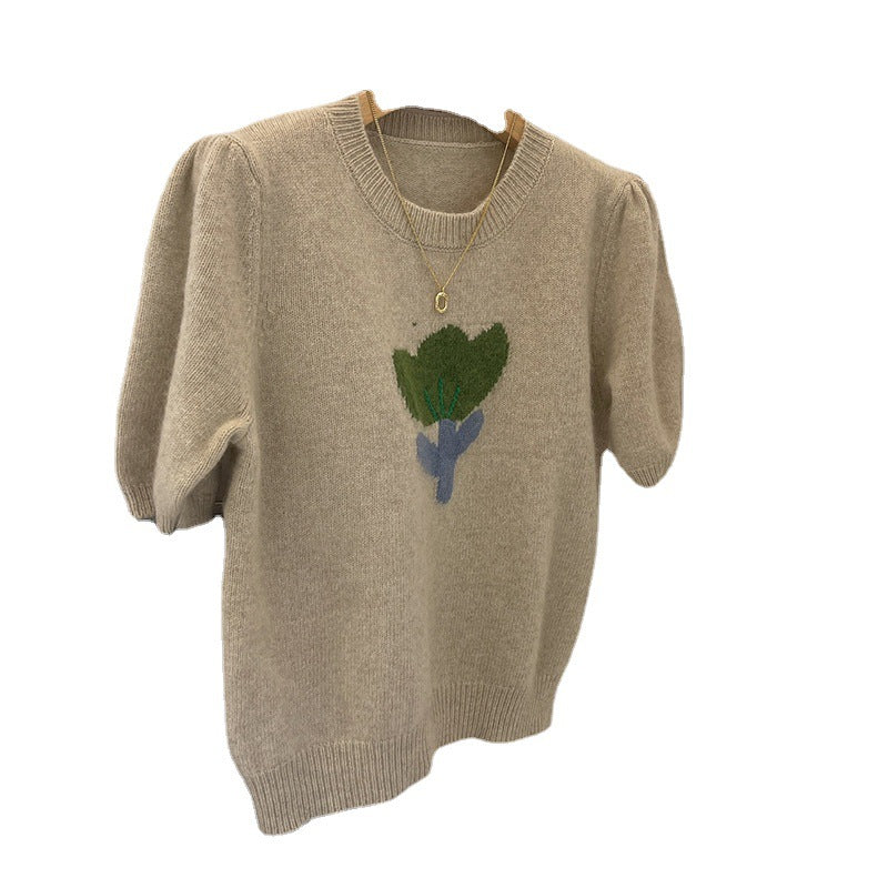 Round neck pullover short knit sweater